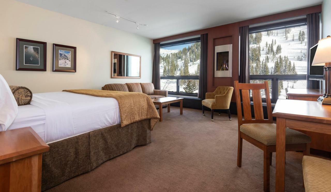Alta'S Rustler Lodge Экстерьер фото
