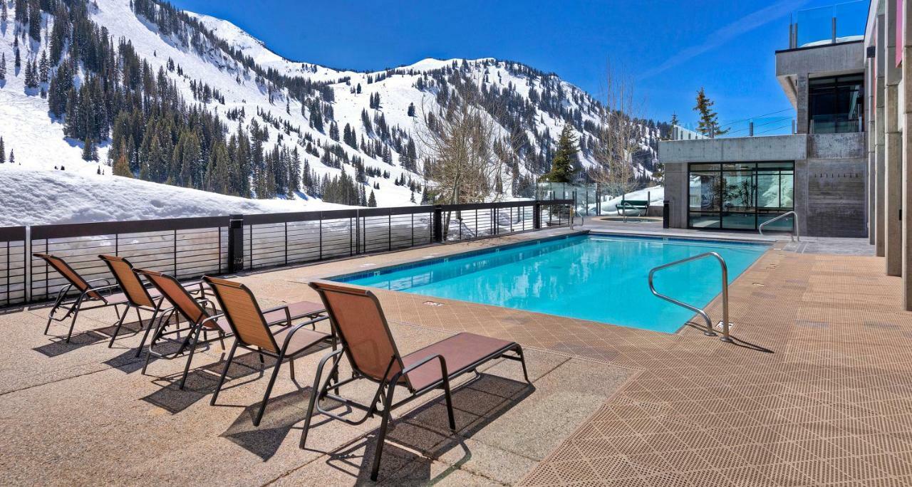 Alta'S Rustler Lodge Экстерьер фото
