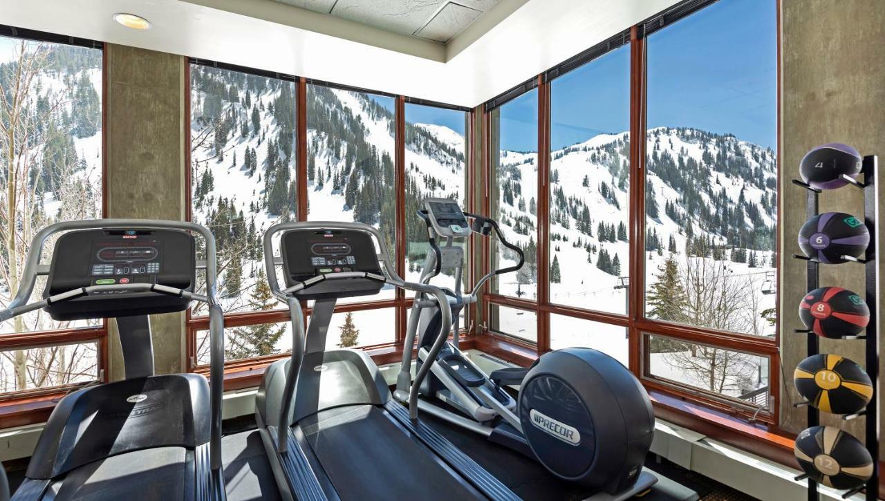 Alta'S Rustler Lodge Экстерьер фото